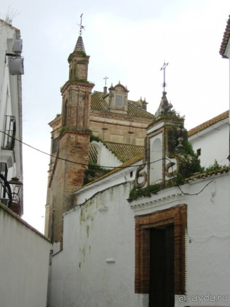 Андалусия-4: Севилья, Кармона, Эсиха, хересный треугольник и кадисский меридиан (часть 2)