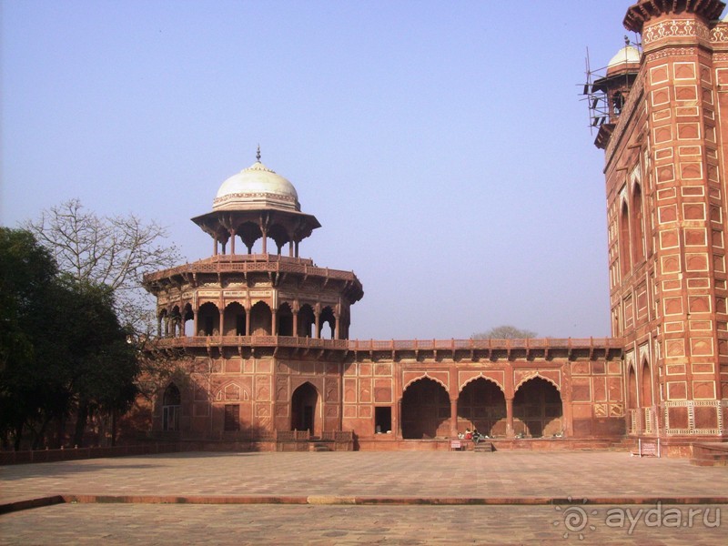 4 угла Золотого треугольника (Агра)