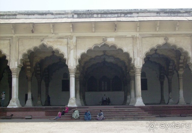 4 угла Золотого треугольника (Агра)