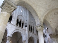 Апулия и Матера – впечатления без погружения. Битонто и ночной Бари