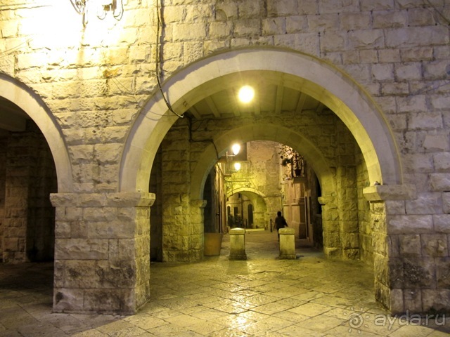 Апулия и Матера – впечатления без погружения. Битонто и ночной Бари