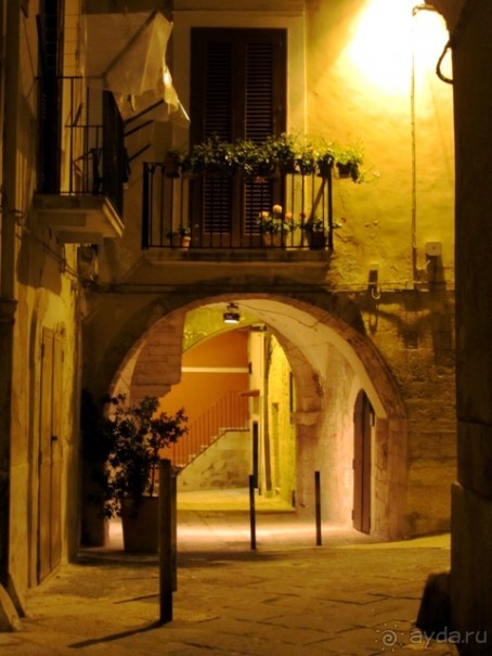 Апулия и Матера – впечатления без погружения. Битонто и ночной Бари