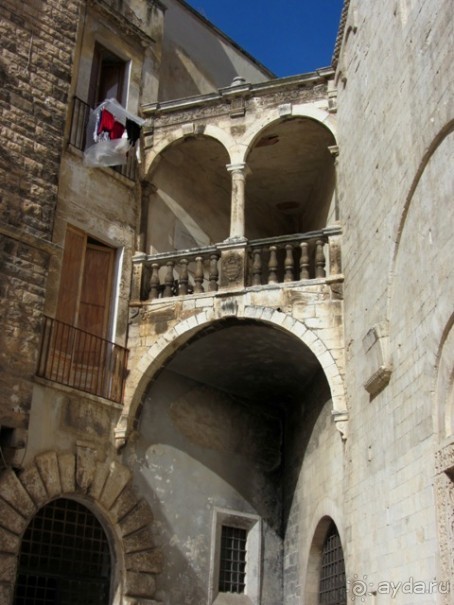 Апулия и Матера – впечатления без погружения. Битонто и ночной Бари