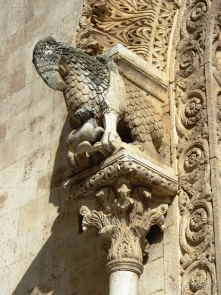 Апулия и Матера – впечатления без погружения. Битонто и ночной Бари