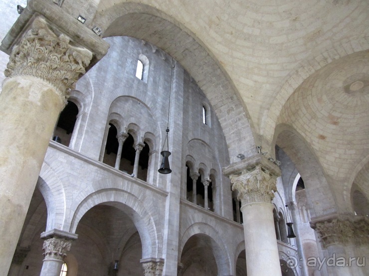 Апулия и Матера – впечатления без погружения. Битонто и ночной Бари