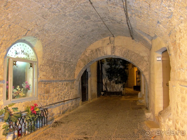 Апулия и Матера – впечатления без погружения. Битонто и ночной Бари