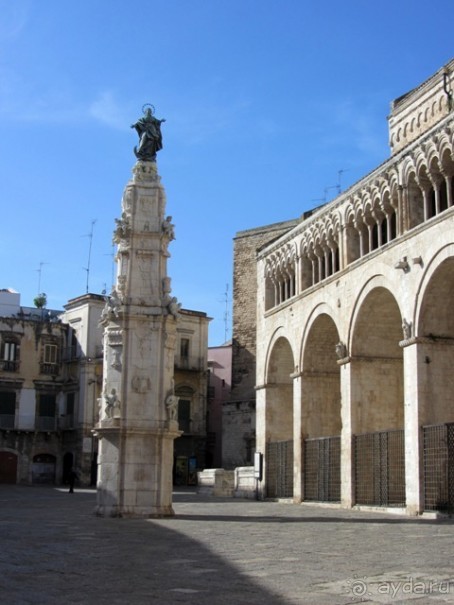 Апулия и Матера – впечатления без погружения. Битонто и ночной Бари