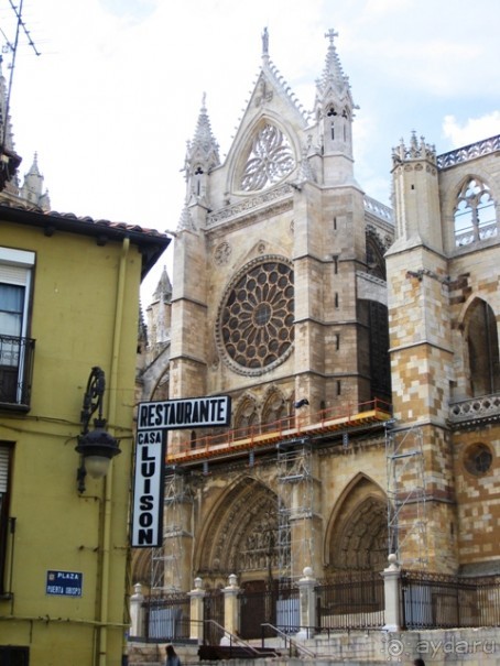 Наш "путь Сантьяго" (от Мадрида до Компостелы). ЛЕОН.