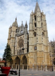 Наш "путь Сантьяго" (от Мадрида до Компостелы). ЛЕОН.