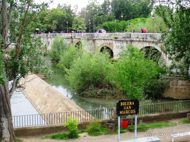 Наш "путь Сантьяго" (от Мадрида до Компостелы). ЛЕОН.
