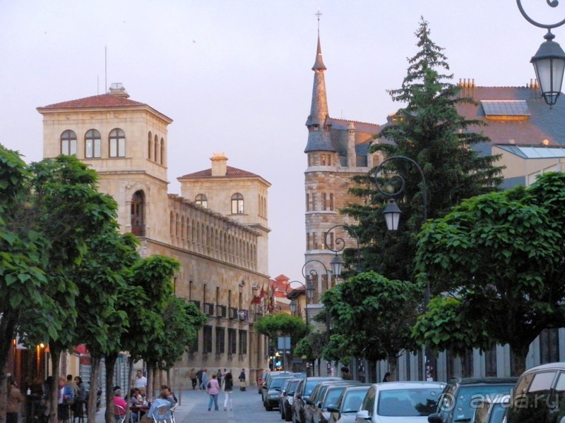 Наш "путь Сантьяго" (от Мадрида до Компостелы). ЛЕОН.