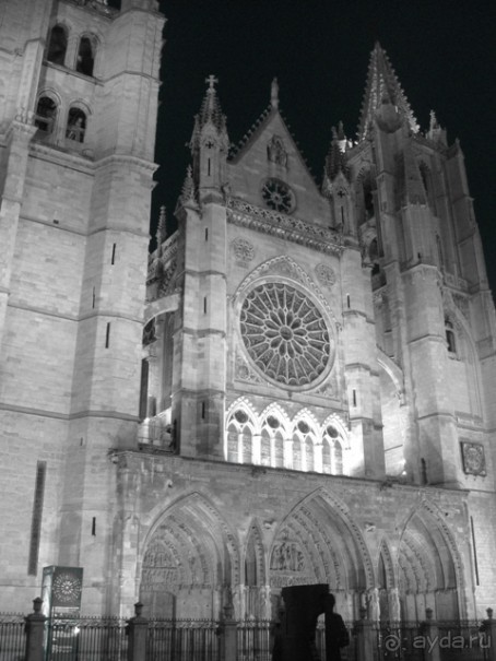 Наш "путь Сантьяго" (от Мадрида до Компостелы). ЛЕОН.