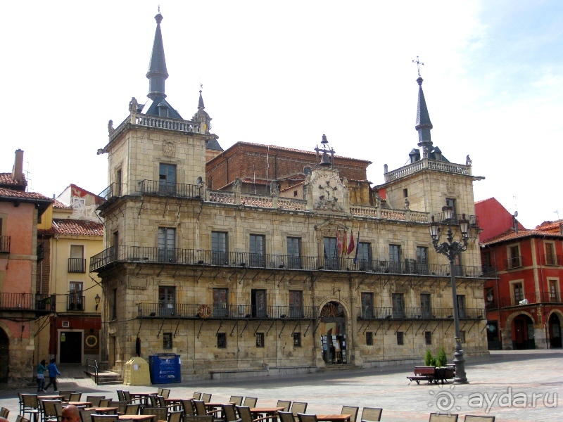 Наш "путь Сантьяго" (от Мадрида до Компостелы). ЛЕОН.