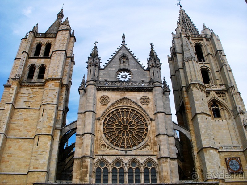 Наш "путь Сантьяго" (от Мадрида до Компостелы). ЛЕОН.