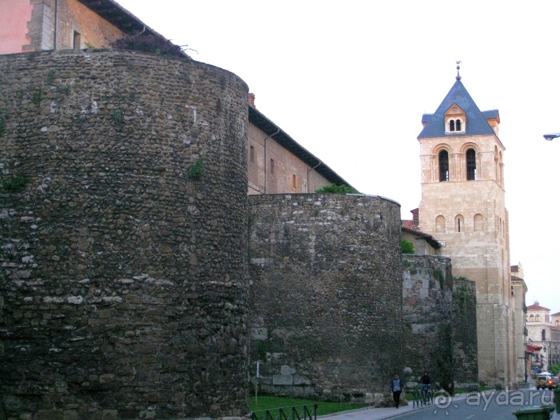 Наш "путь Сантьяго" (от Мадрида до Компостелы). ЛЕОН.