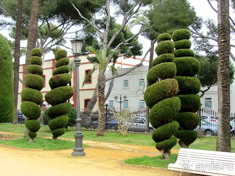 Андалусия-4: Севилья, Кармона, Эсиха, хересный треугольник и кадисский меридиан (часть 6)