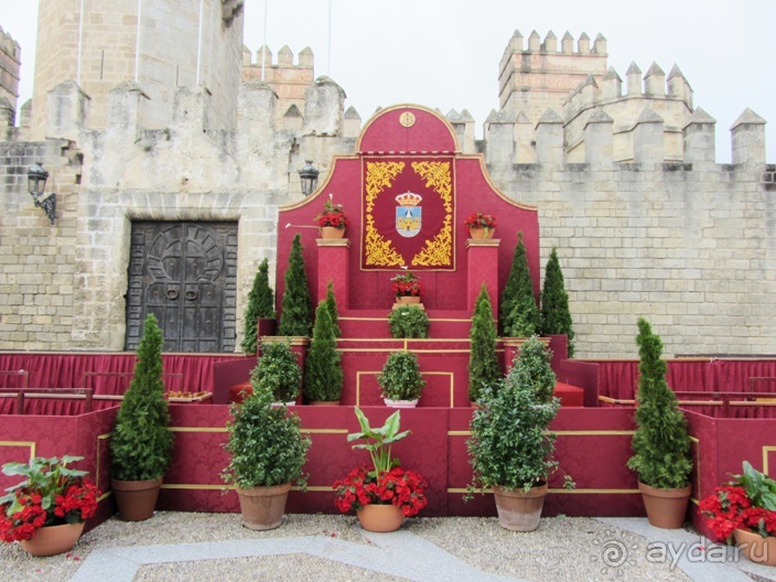 Андалусия-4: Севилья, Кармона, Эсиха, хересный треугольник и кадисский меридиан (часть 6)