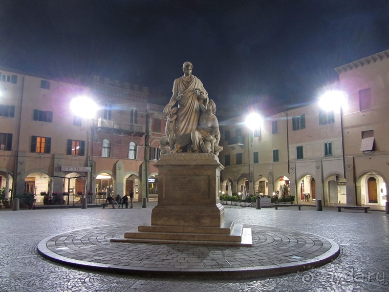 Италия в камне: Рим - Витербо - Гроссето - Питильяно - Сорано ... и опять Рим. Часть 3