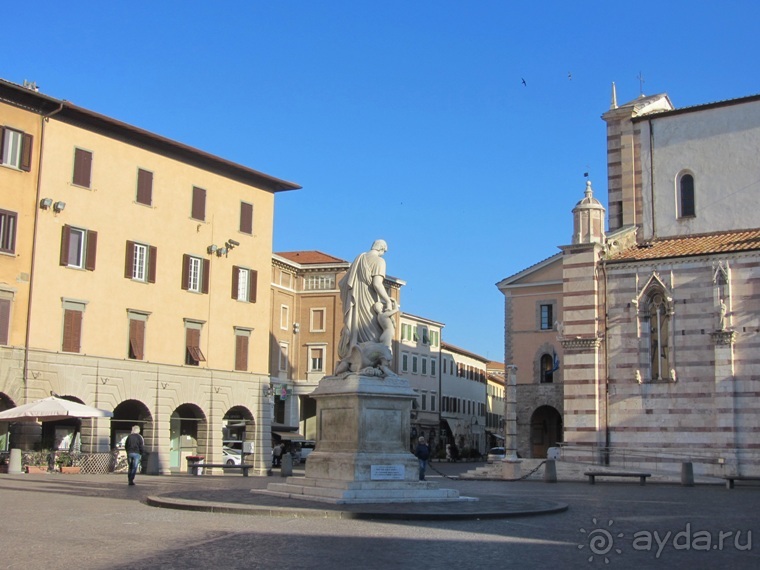 Италия в камне: Рим - Витербо - Гроссето - Питильяно - Сорано ... и опять Рим. Часть 3
