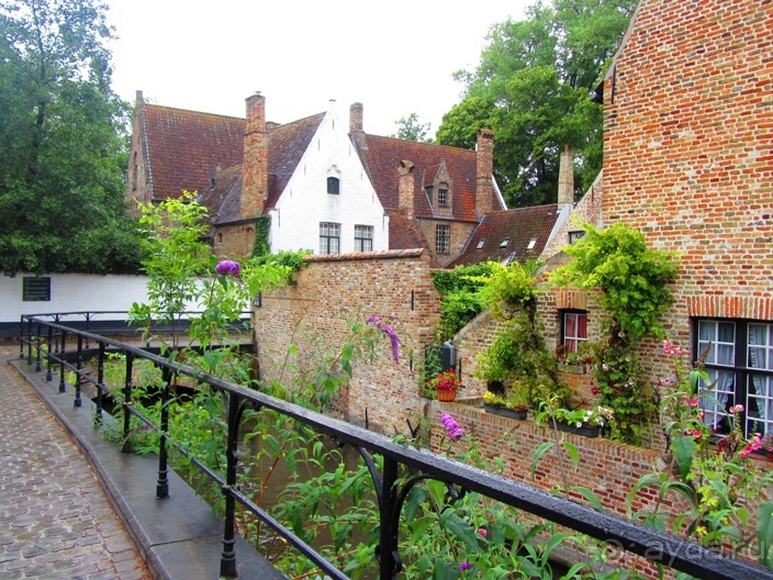 Бельгийские бродилки, пыхтелки и вопилки (с заездом в Маастрихт). Часть 4