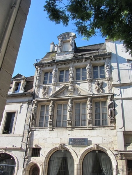 Французские бродилки - великолепный Мец, яркий Эльзас и серая Бургундия. Часть 8