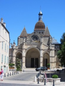 Французские бродилки - великолепный Мец, яркий Эльзас и серая Бургундия. Часть 11