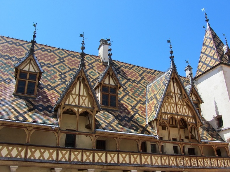 Французские бродилки - великолепный Мец, яркий Эльзас и серая Бургундия. Часть 11