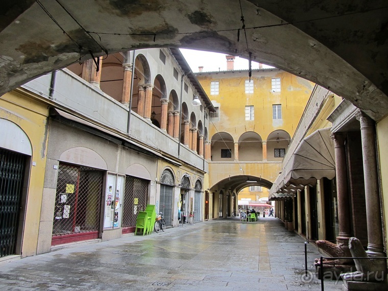 Альбом отзыва "Эмилия-Романья вдоль и немного поперёк (Болонья и окрестности). Часть 11"