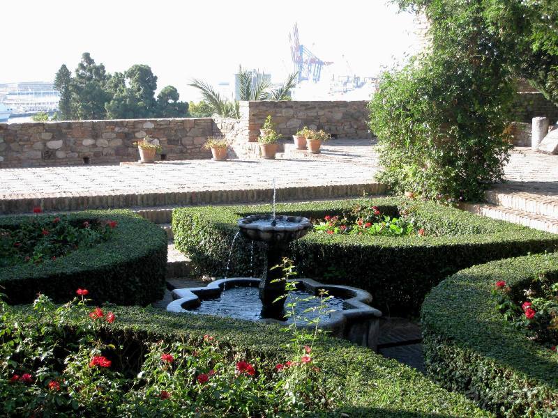 Прогулки по Андалусии (МАЛАГА, Ронда, Антекера). Часть 1.