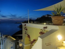 Санторинский кальдероскоп. Белое на голубом. Голубое на белом. Часть 2