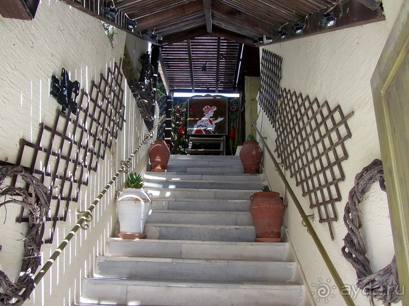 Санторинский кальдероскоп. Белое на голубом. Голубое на белом. Часть 2