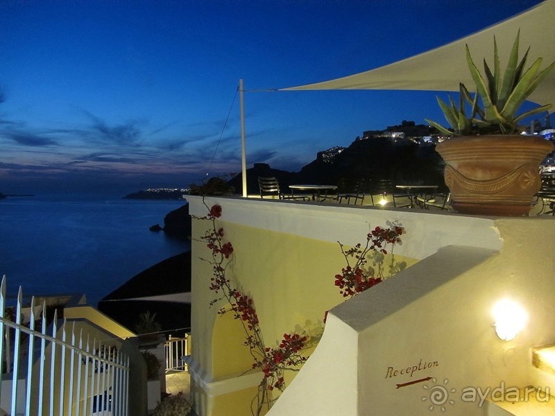 Санторинский кальдероскоп. Белое на голубом. Голубое на белом. Часть 2