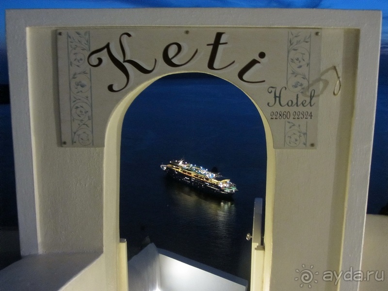 Санторинский кальдероскоп. Белое на голубом. Голубое на белом. Часть 2