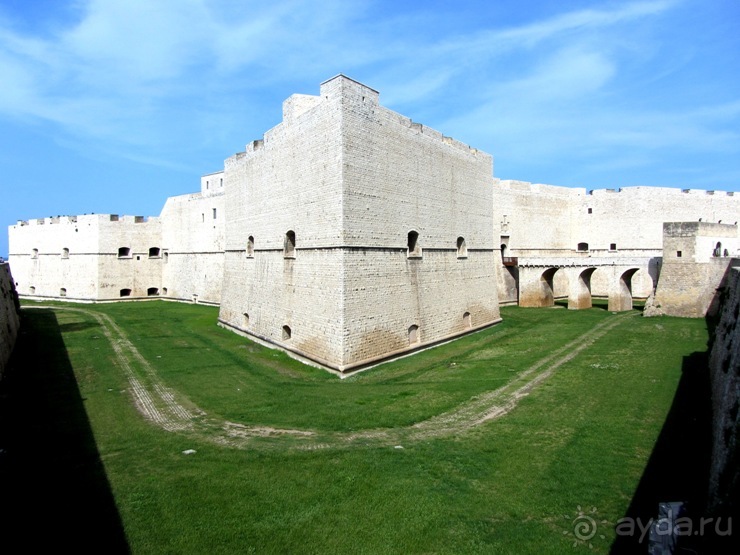 Альбом отзыва "Апулия и Матера – впечатления без погружения. Трани и Барлетта"