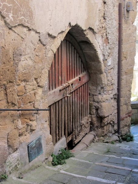 Италия в камне: Рим - Витербо - Гроссето - Питильяно - Сорано ... и опять Рим. Часть 6