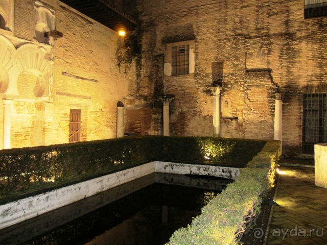 Андалусия-4: Севилья, Кармона, Эсиха, хересный треугольник и кадисский меридиан (часть 1)