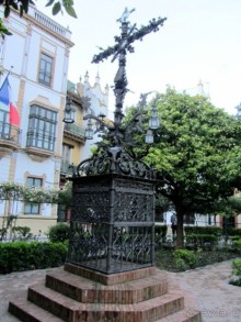 Андалусия-4: Севилья, Кармона, Эсиха, хересный треугольник и кадисский меридиан (часть 1)