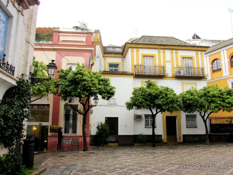 Андалусия-4: Севилья, Кармона, Эсиха, хересный треугольник и кадисский меридиан (часть 1)