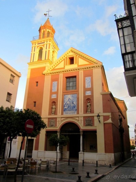 Андалусия-4: Севилья, Кармона, Эсиха, хересный треугольник и кадисский меридиан (часть 1)