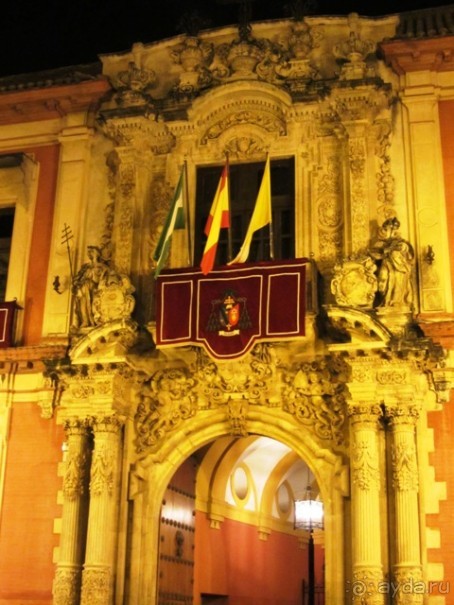 Андалусия-4: Севилья, Кармона, Эсиха, хересный треугольник и кадисский меридиан (часть 1)