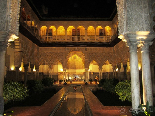 Андалусия-4: Севилья, Кармона, Эсиха, хересный треугольник и кадисский меридиан (часть 1)