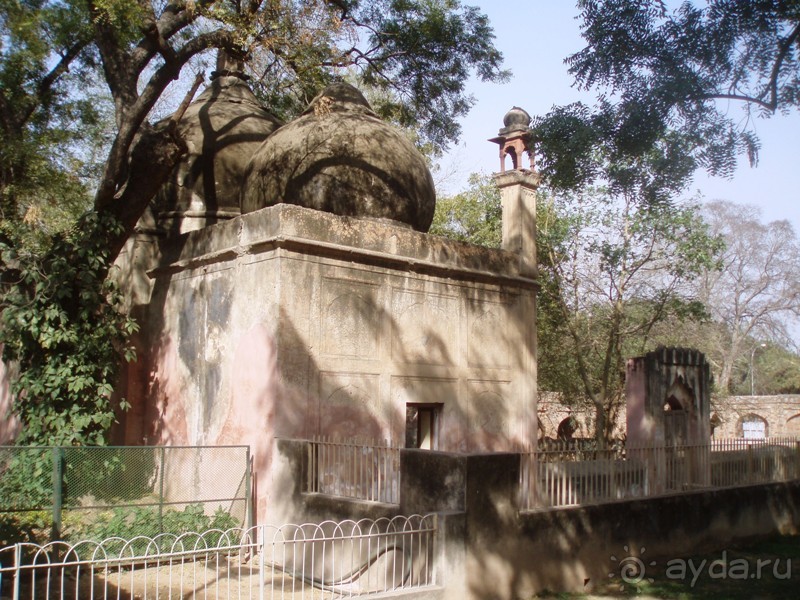 4 угла Золотого треугольника