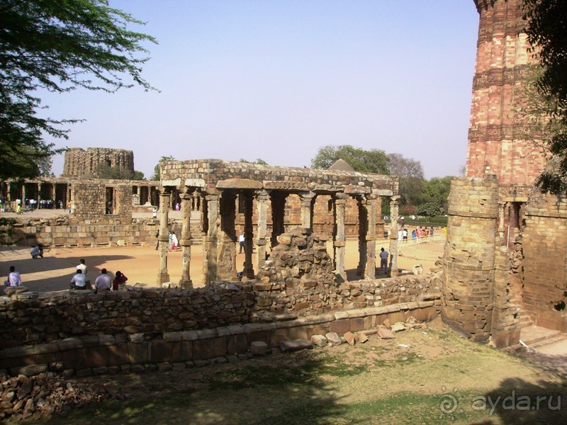 4 угла Золотого треугольника