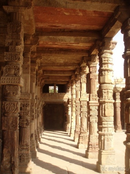 4 угла Золотого треугольника