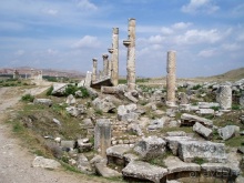 Альбом отзыва "Памяти Сирии"