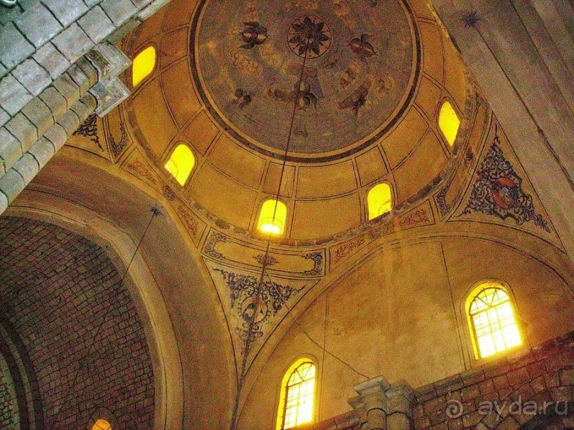 Альбом отзыва "Памяти Сирии"