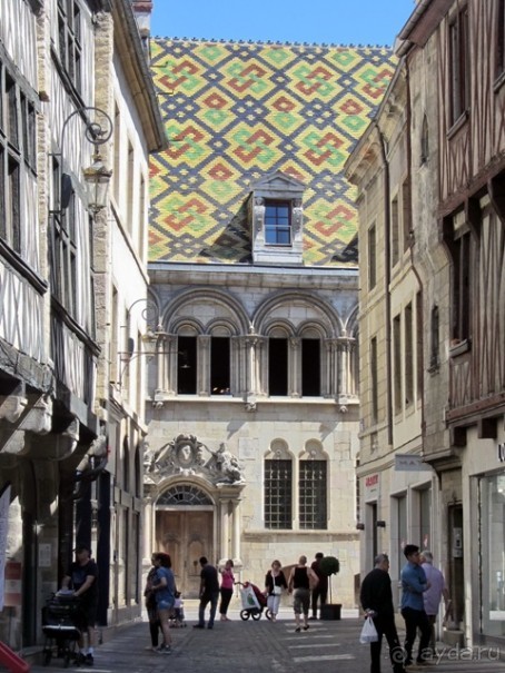 Французские бродилки - великолепный Мец, яркий Эльзас и серая Бургундия. Часть 6