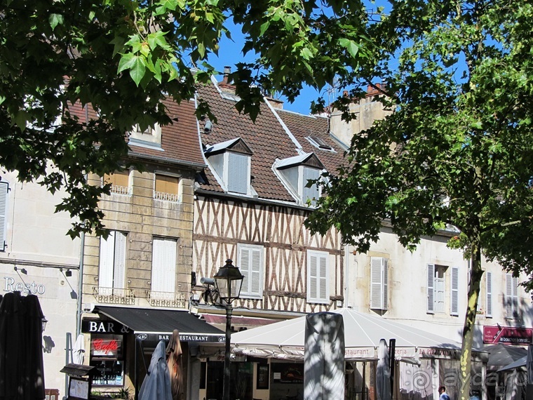 Французские бродилки - великолепный Мец, яркий Эльзас и серая Бургундия. Часть 6