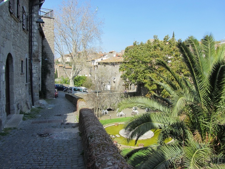 Италия в камне: Рим - Витербо - Гроссето - Питильяно - Сорано ... и опять Рим. Часть 1