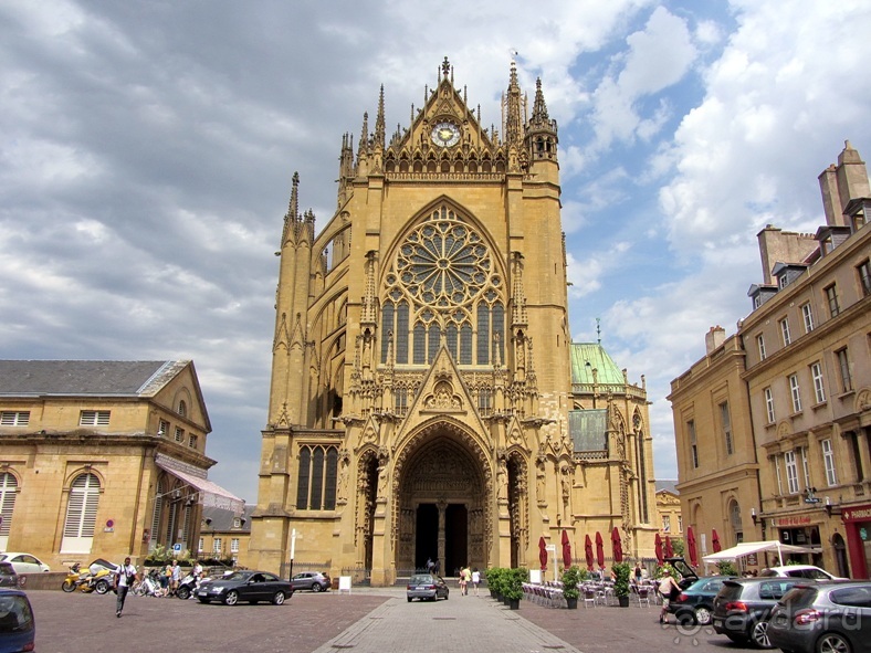 Французские бродилки - великолепный Мец, яркий Эльзас и серая Бургундия. Часть 2